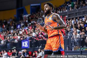 23中9&三分12中3得到21分!如何评价NBA榜眼拉塞尔的CBA首秀?