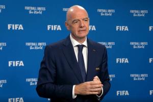 布拉特嘲讽因凡蒂诺:2500万买不来信誉 教皇看到他的表现都得乐