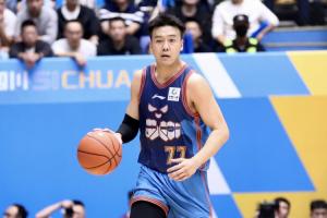 不愧是“成都的王”!四川上赛季全败 本赛季黄荣奇回归首战告捷