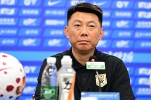 鲁媒:泰山队战浙江迎“青春对决”可以预见势必经历一场苦战