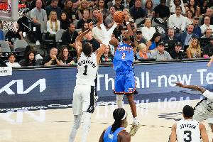 NBA官网实力榜:马刺雷霆尼克斯前三 76人4 火箭6 湖人12 勇士24