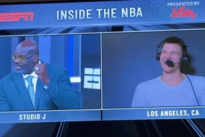 起外号达人!奥胖称新湖人Snowtime Lakers 叠加Showtime+白人梗
